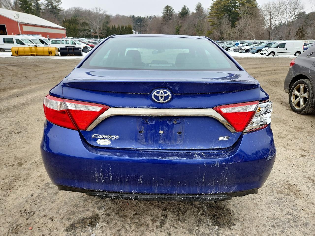 2016 TOYOTA CAMRY