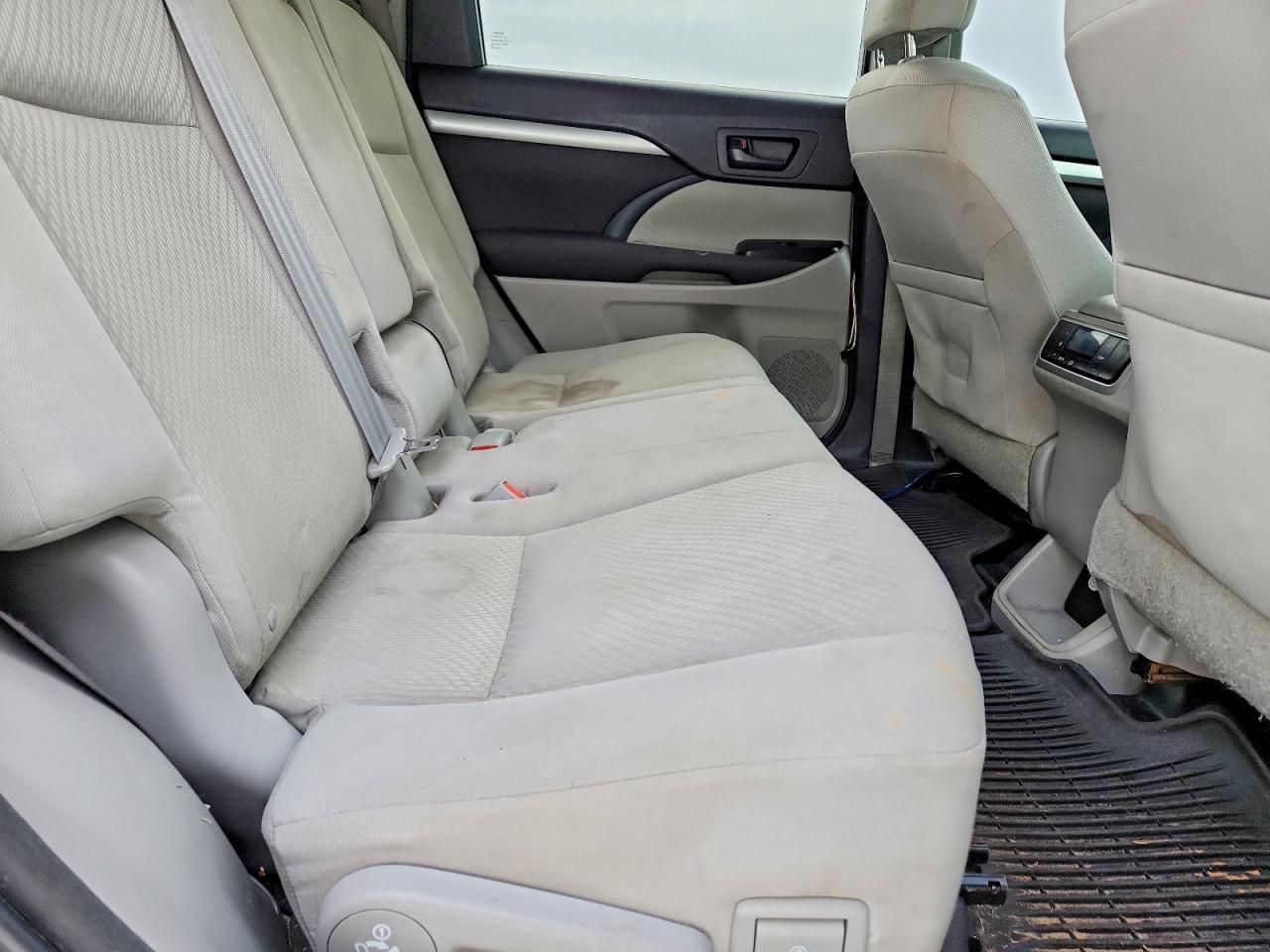 2014 TOYOTA HIGHLANDER
