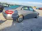 2013 MERCEDES-BENZ E-Class