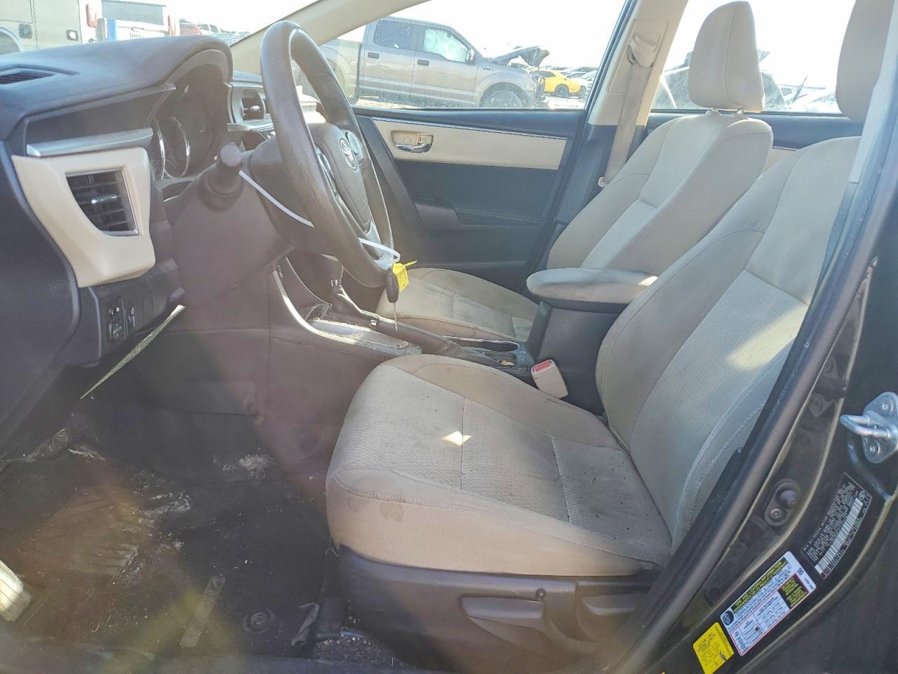 2015 TOYOTA COROLLA
