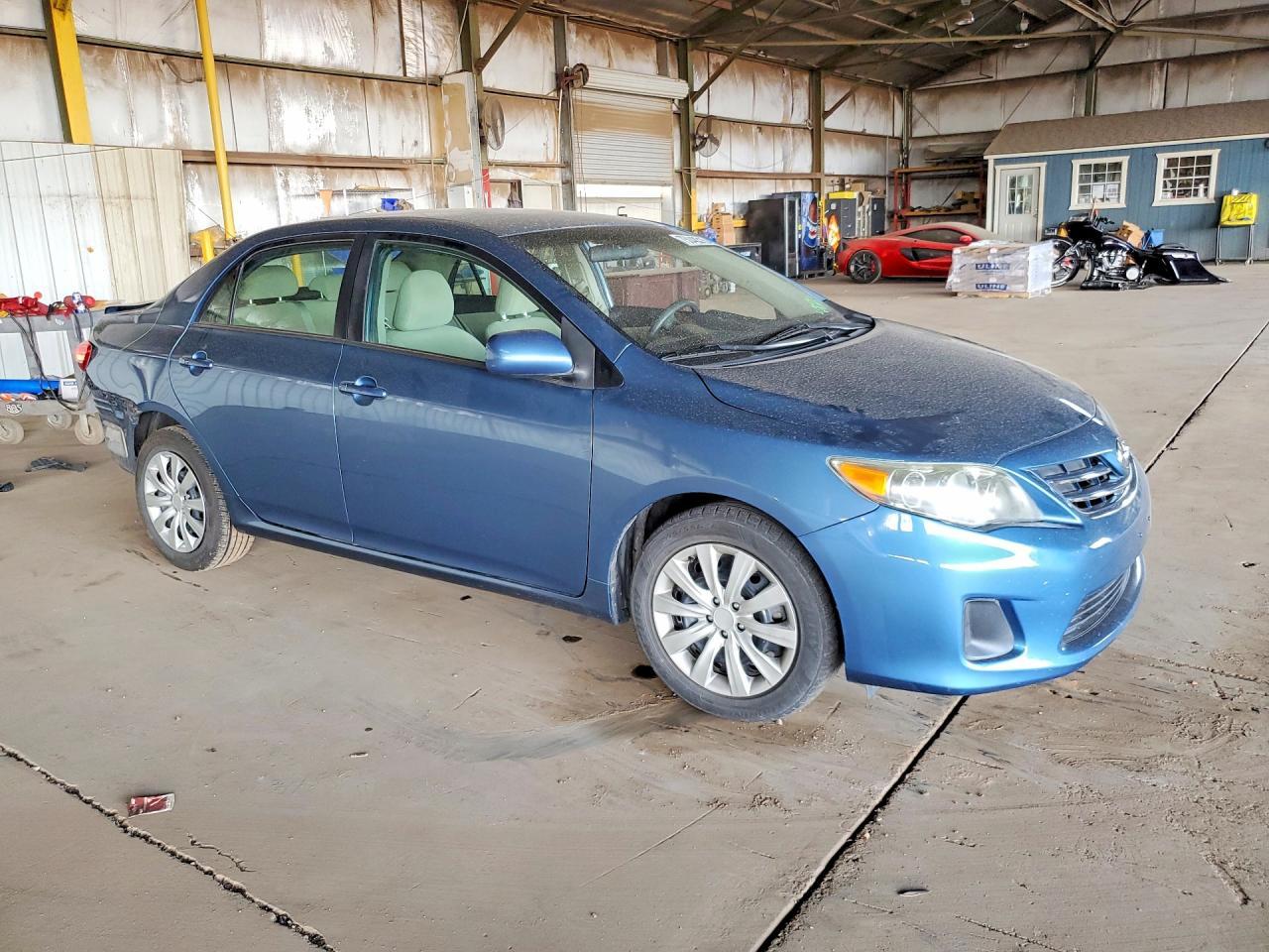 2013 TOYOTA COROLLA