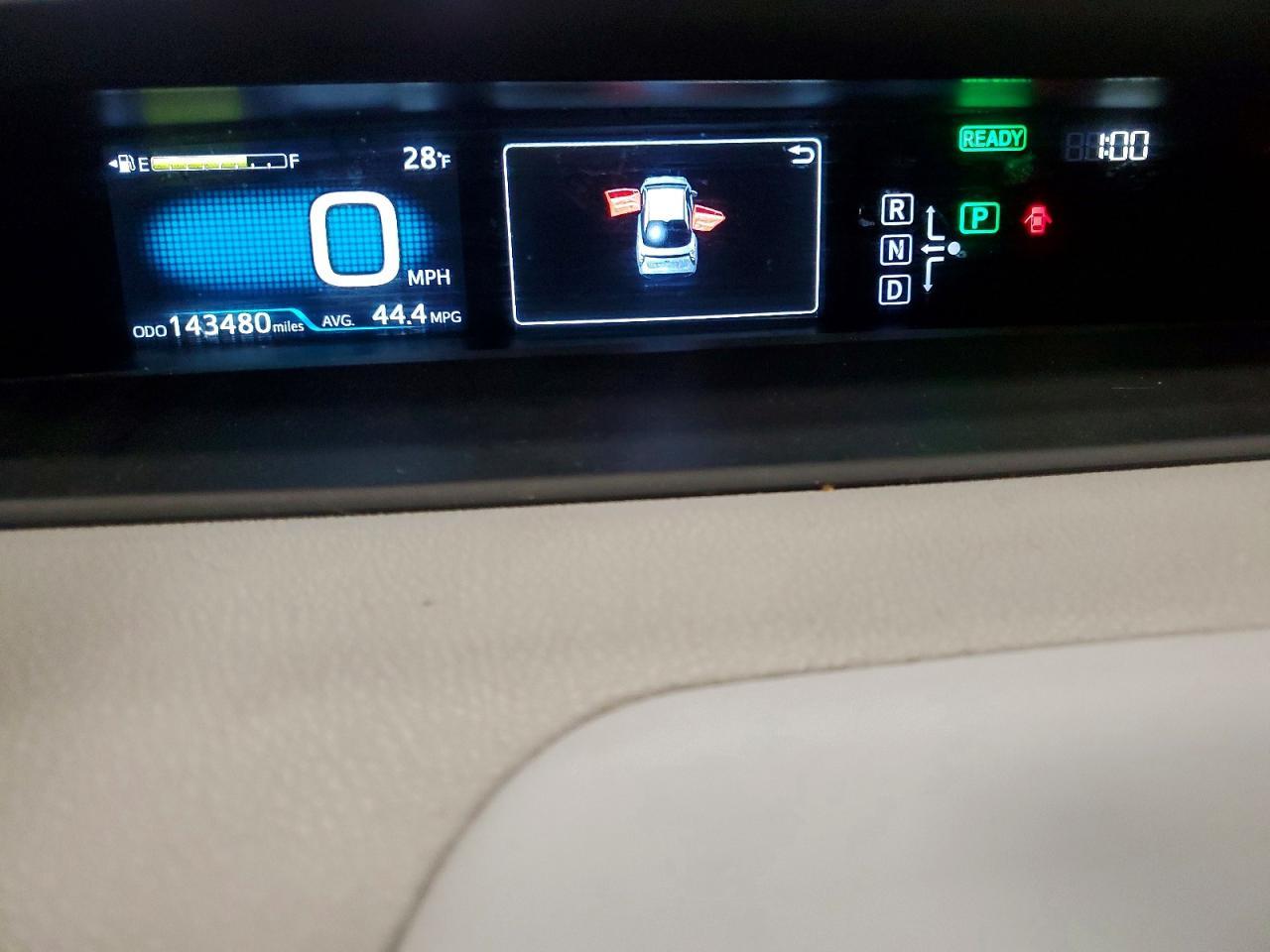 2016 TOYOTA PRIUS