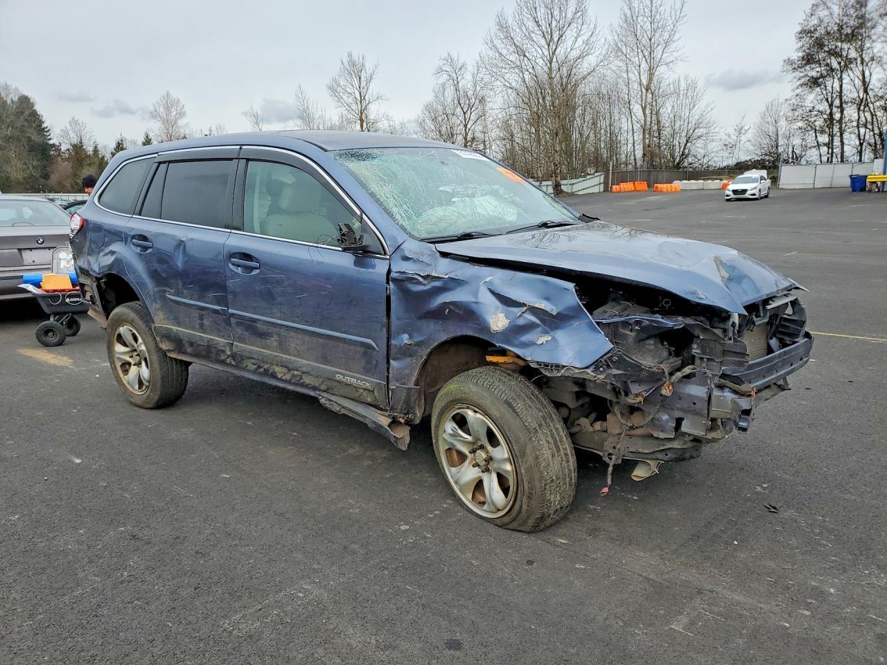 2014 SUBARU Outback