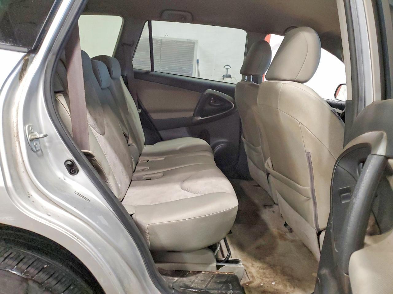 2010 TOYOTA RAV4