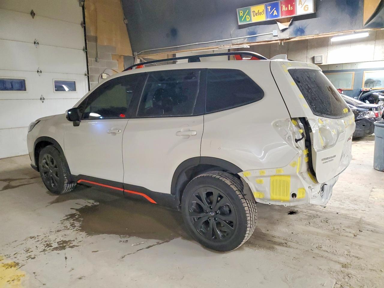 2023 SUBARU FORESTER
