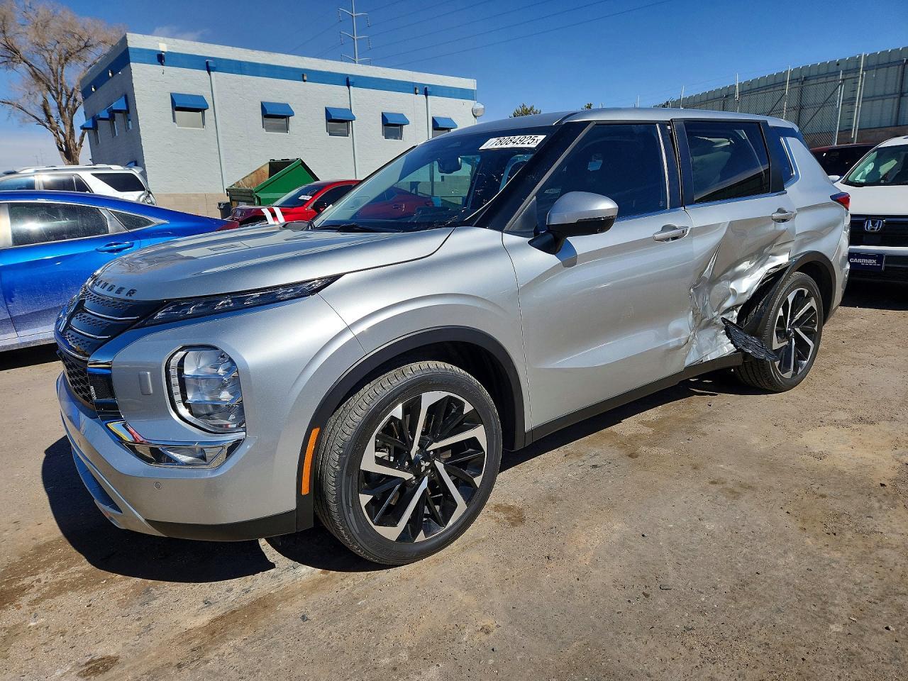 2024 MITSUBISHI outlander