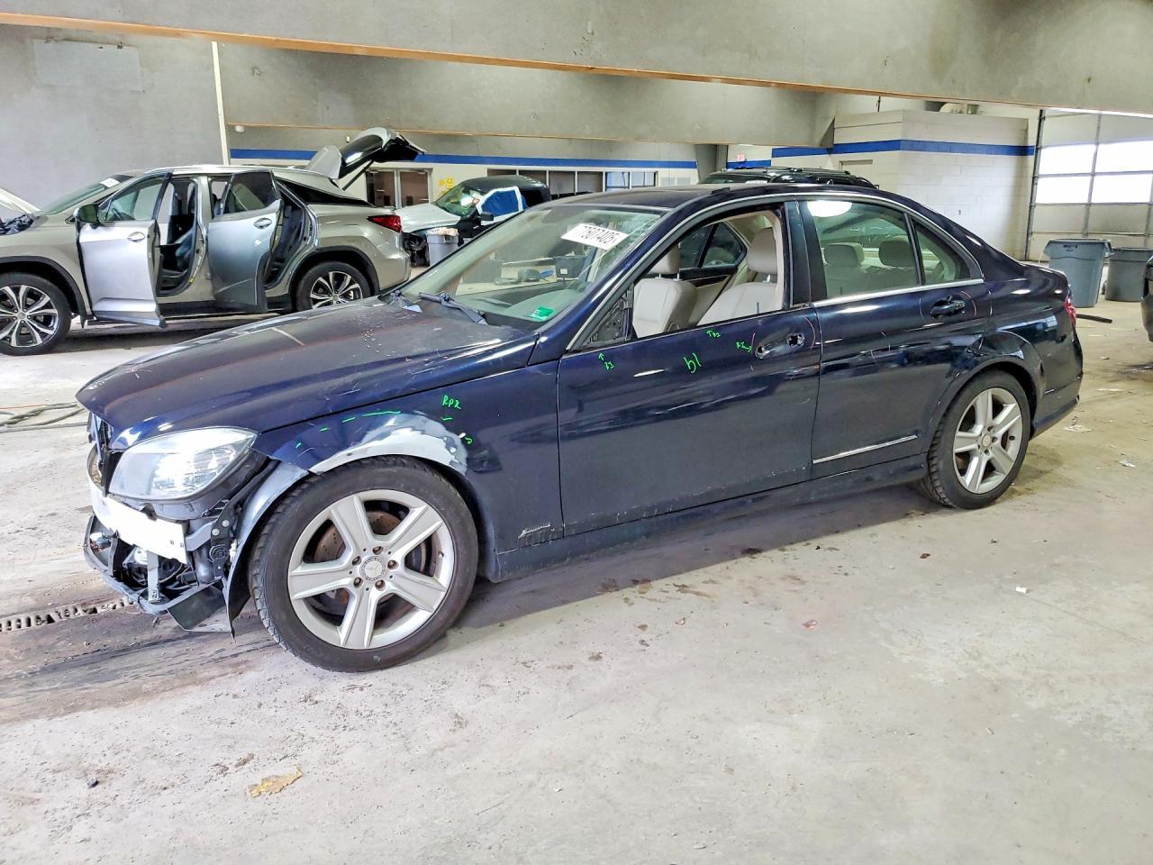2011 MERCEDES-BENZ C-CLASS