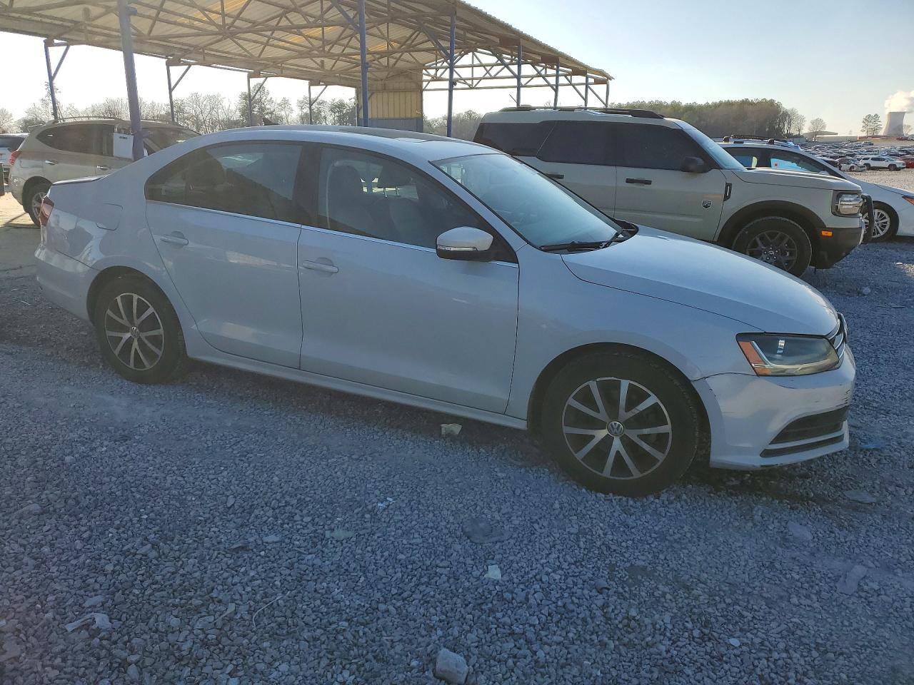 2017 VOLKSWAGEN JETTA