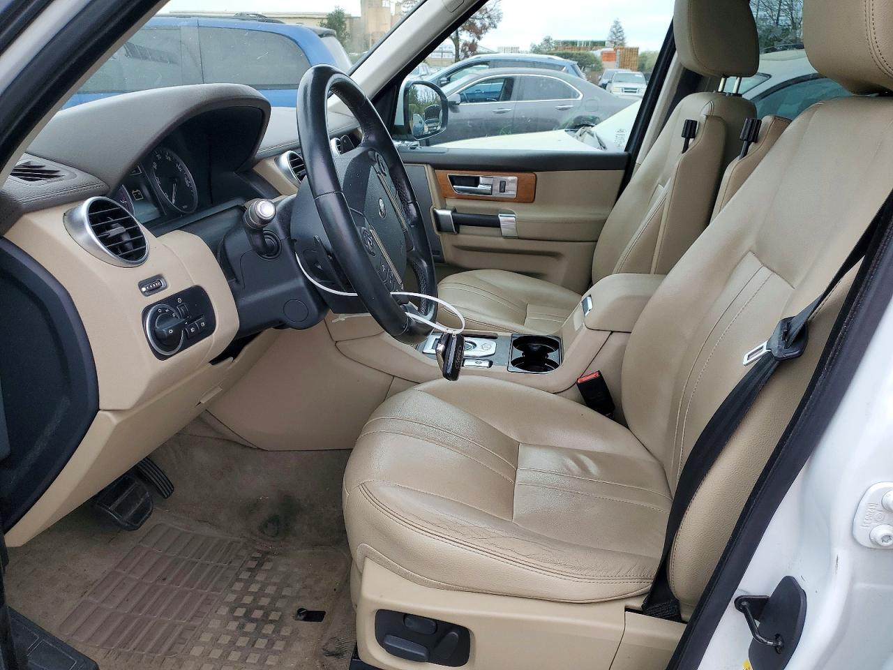 2016 LAND ROVER LR4