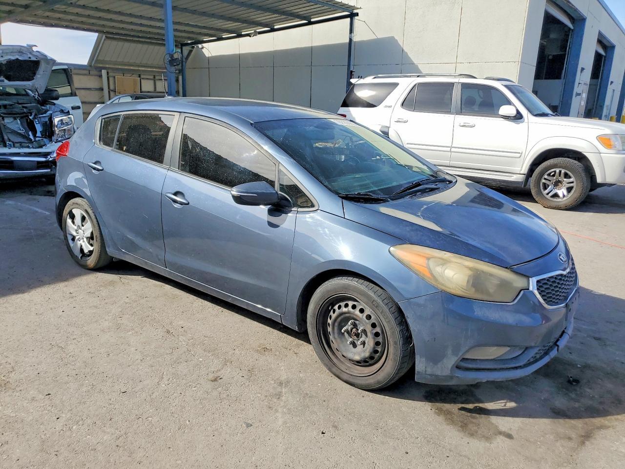 2016 KIA FORTE