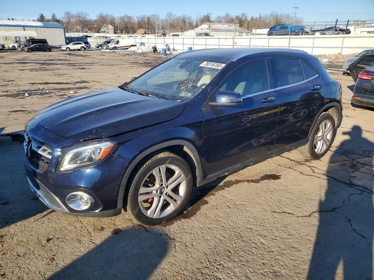 2019 MERCEDES-BENZ GLA-Class