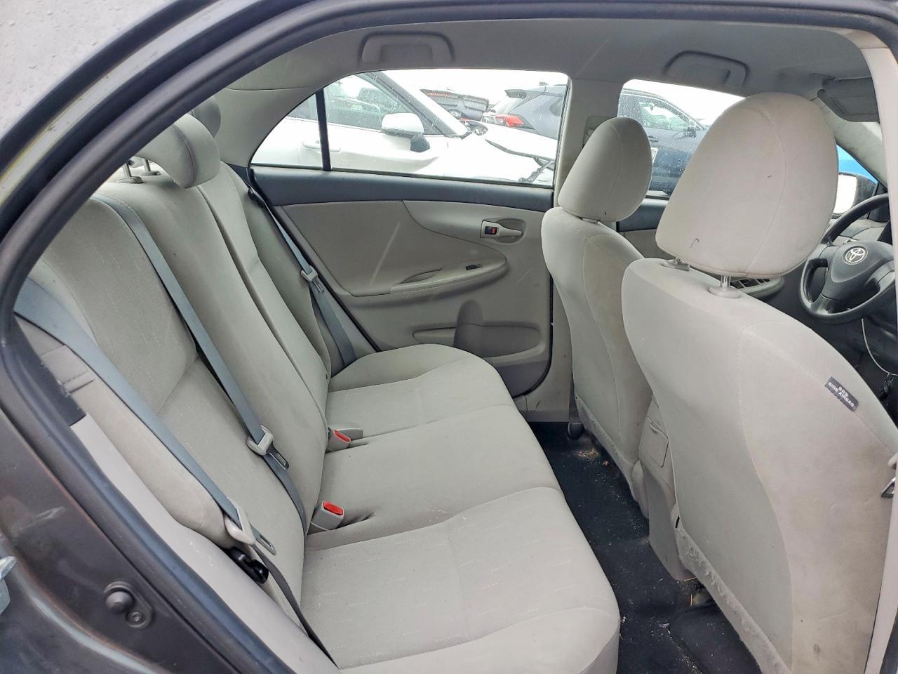 2013 TOYOTA COROLLA