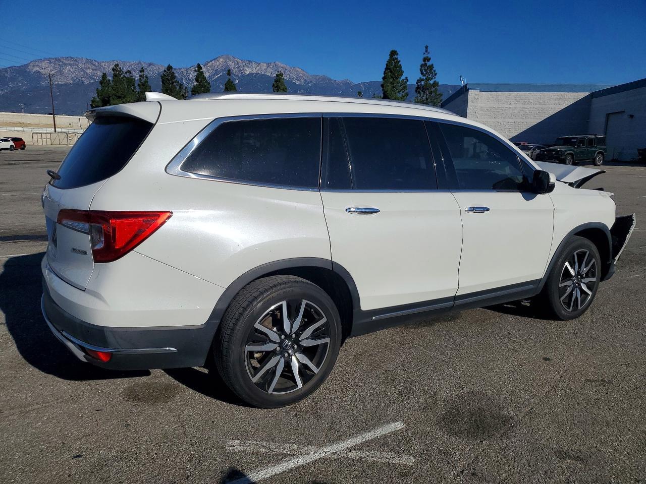 2021 HONDA PILOT