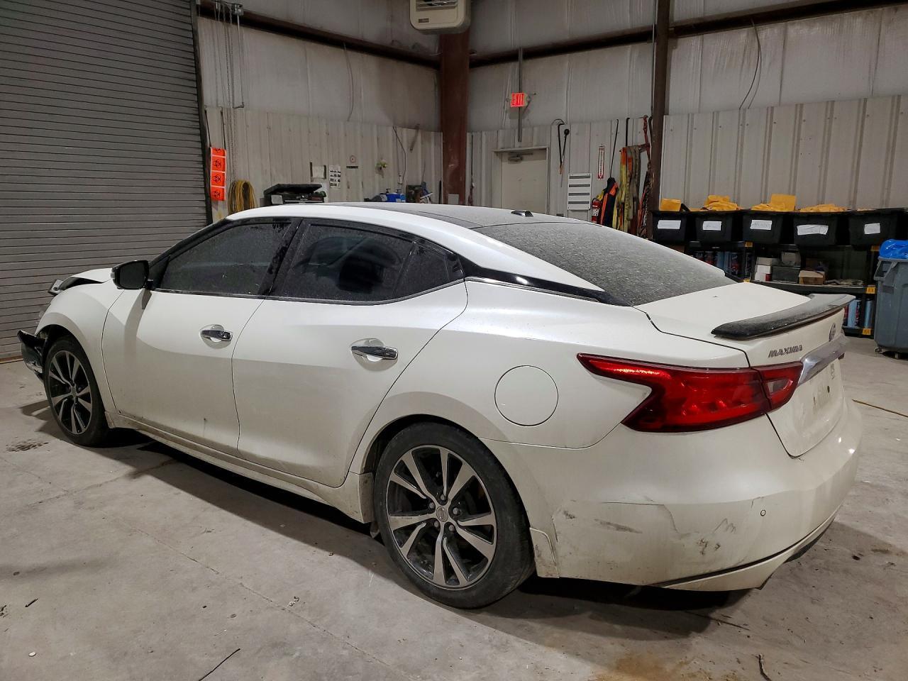 2018 NISSAN Maxima