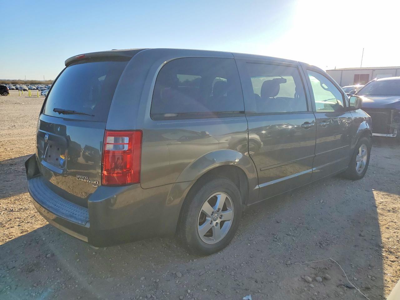 2010 DODGE CARAVAN