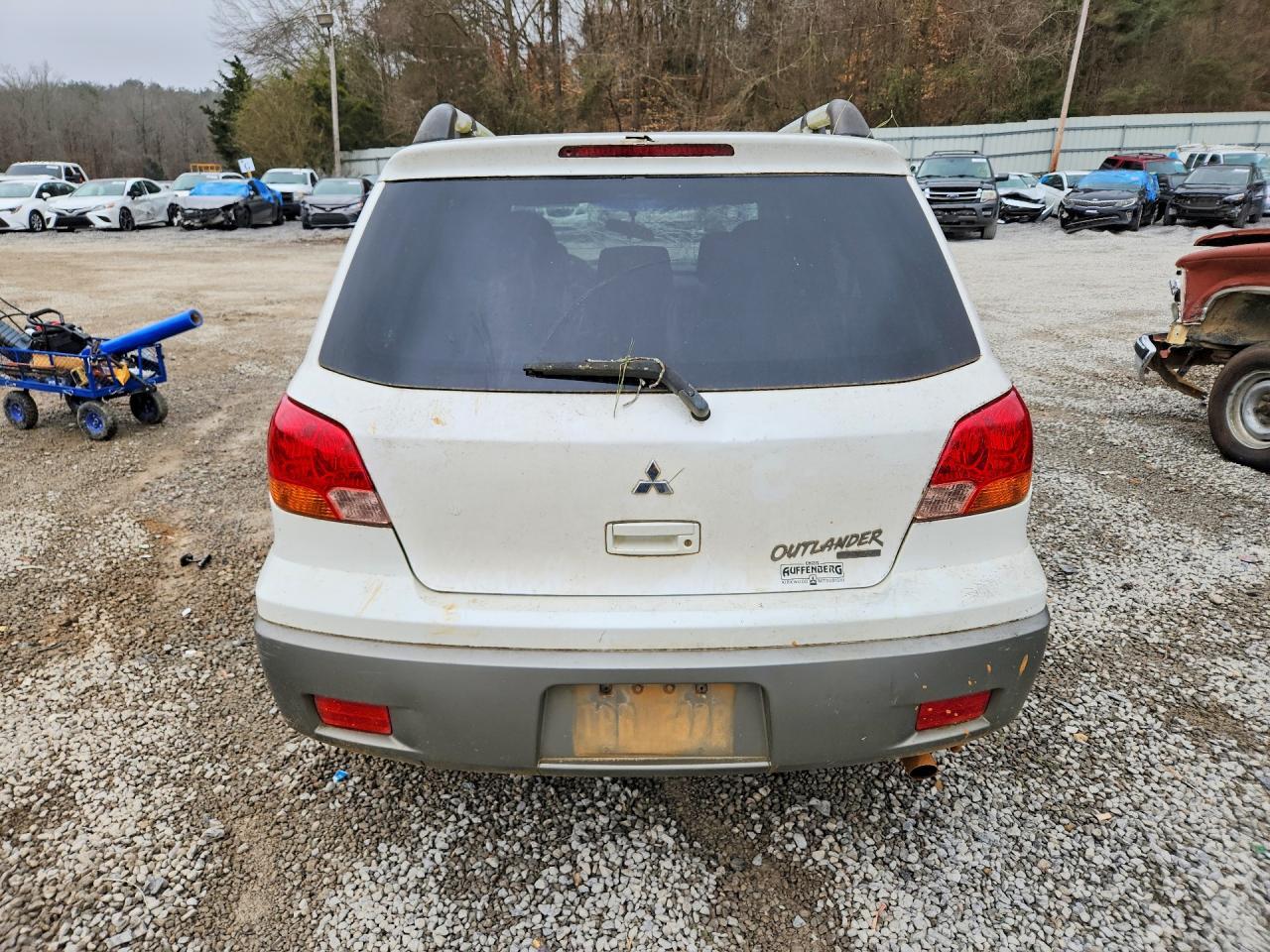 2003 MITSUBISHI outlander