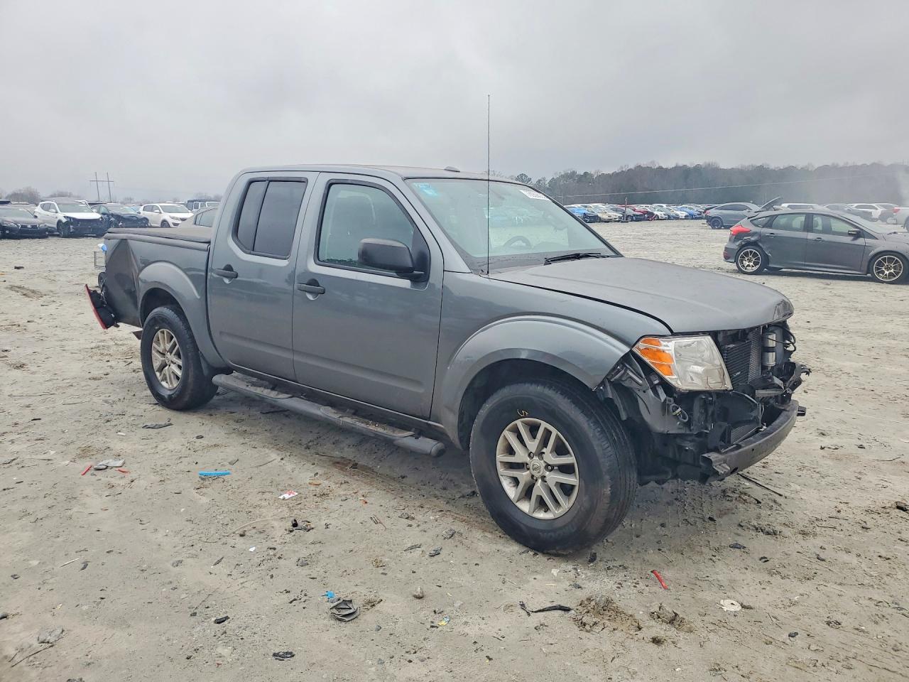 2016 NISSAN Frontier