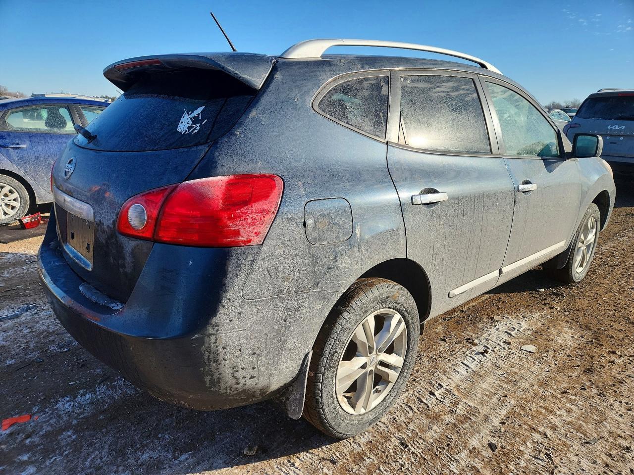 2015 NISSAN ROGUE