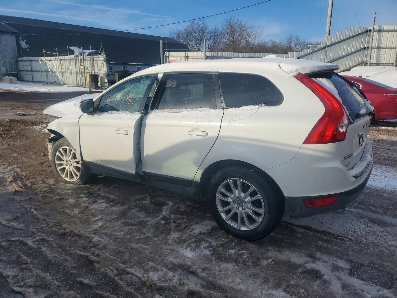 2010 VOLVO XC60