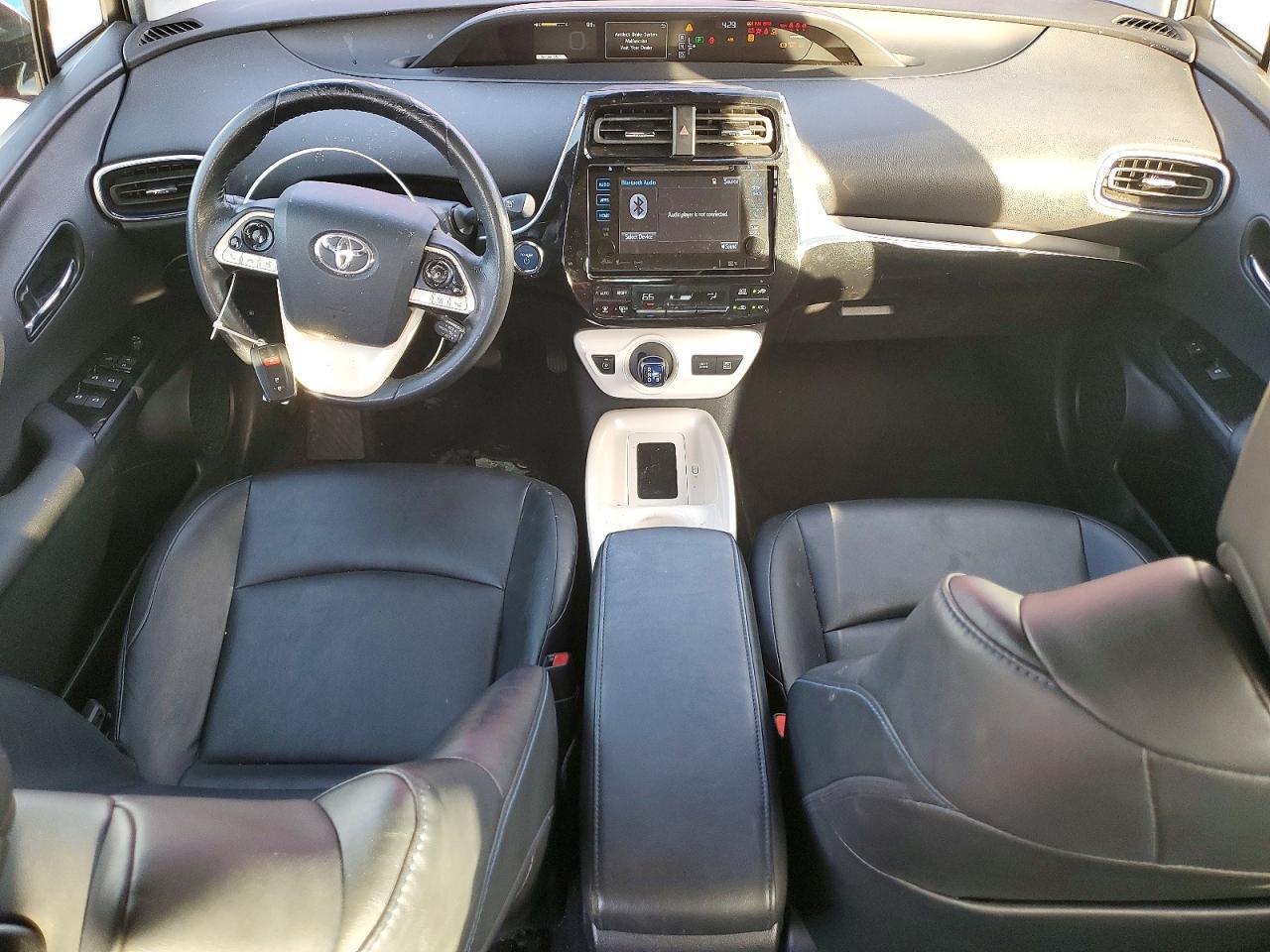 2017 TOYOTA PRIUS