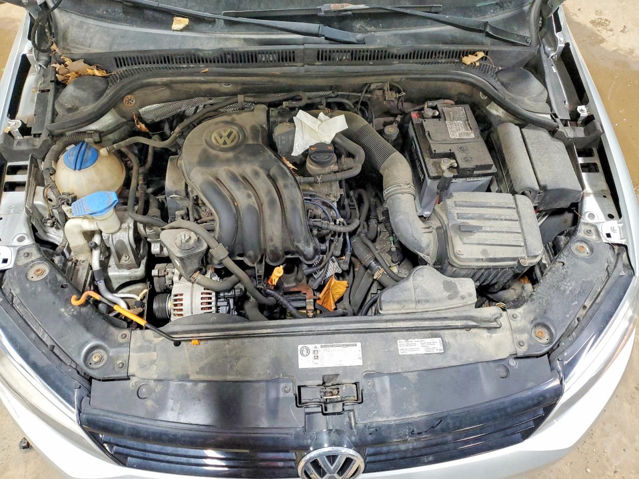 2013 VOLKSWAGEN JETTA