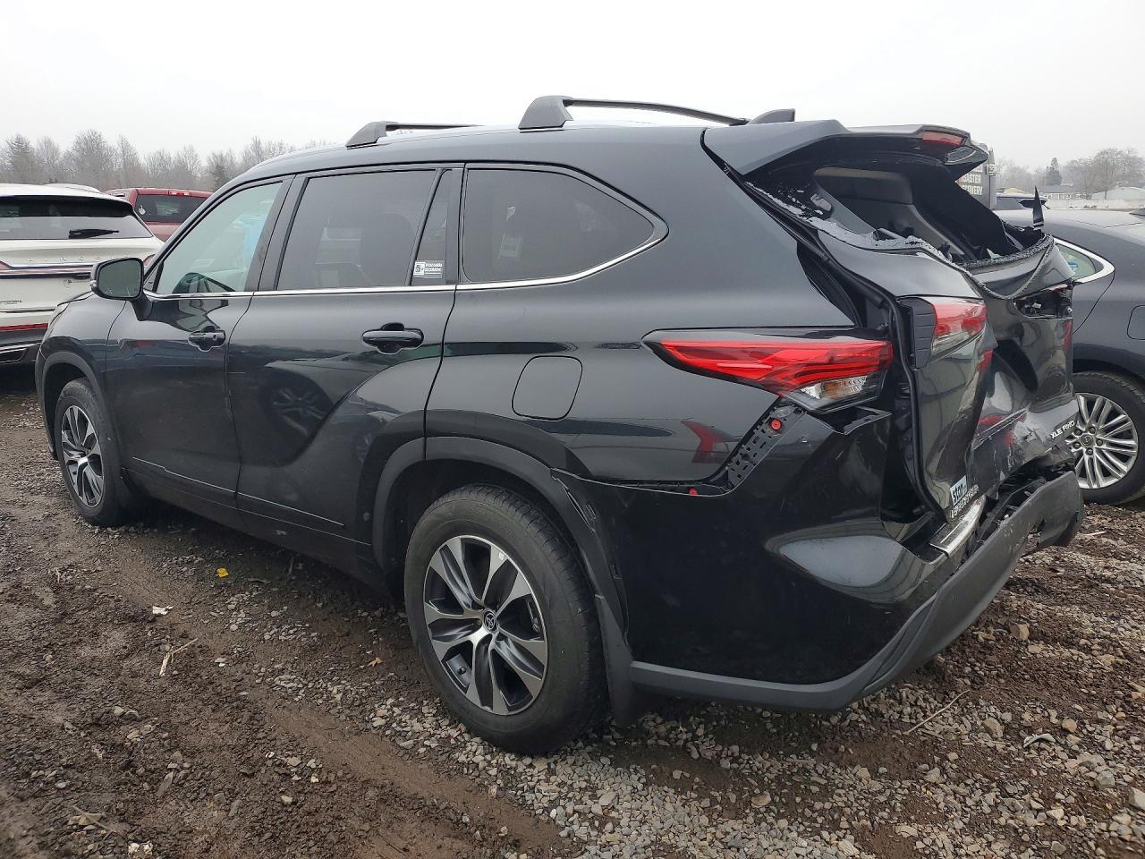 2023 TOYOTA HIGHLANDER