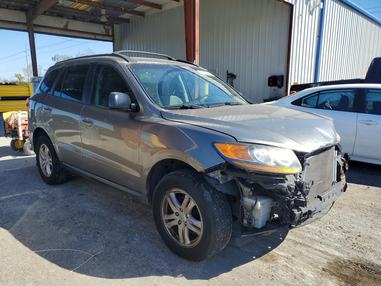 2011 HYUNDAI SANTA FE