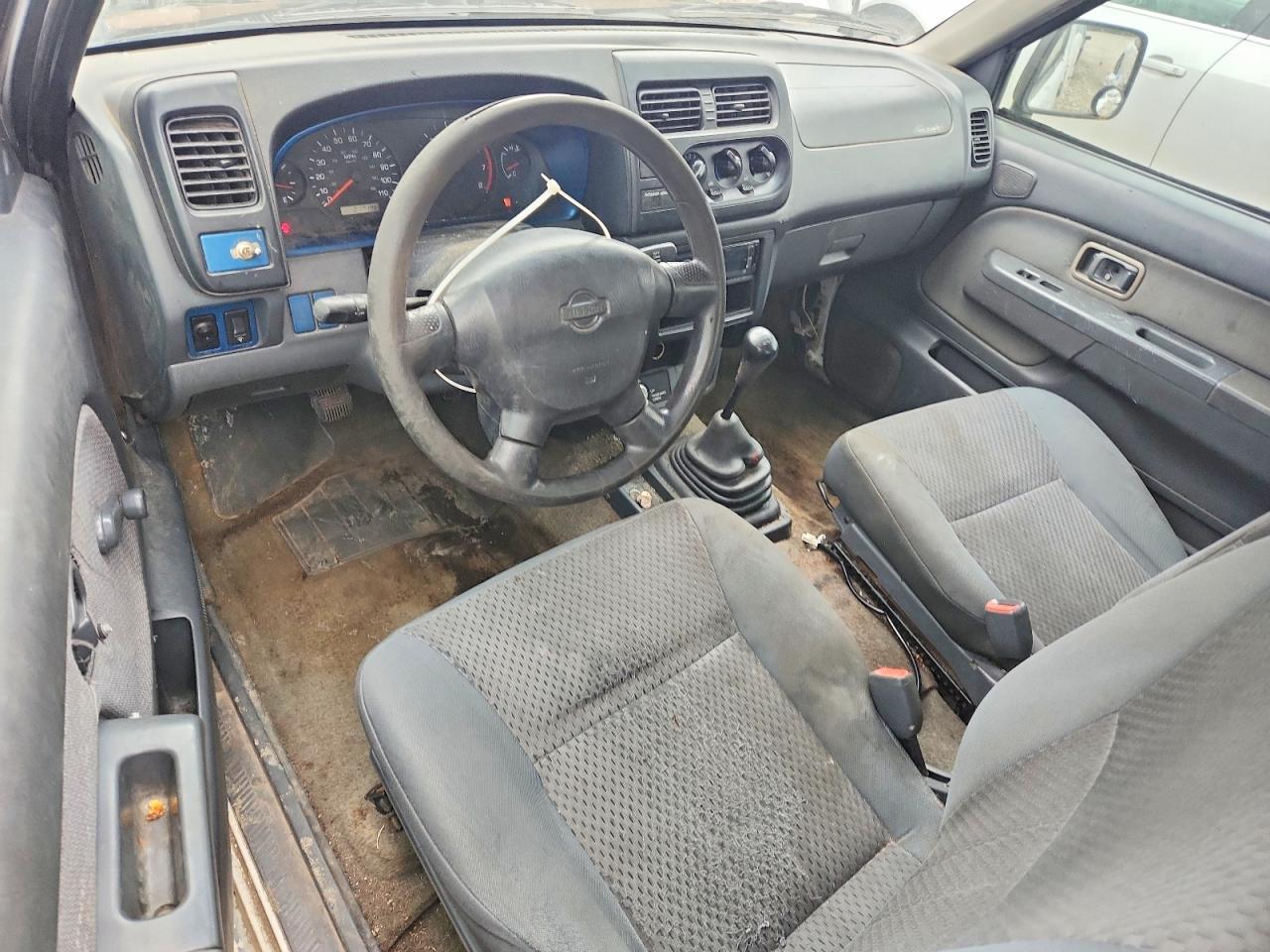 2001 NISSAN Frontier