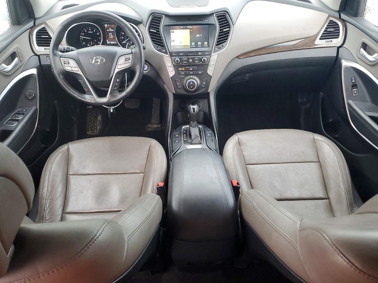 2017 HYUNDAI SANTA FE
