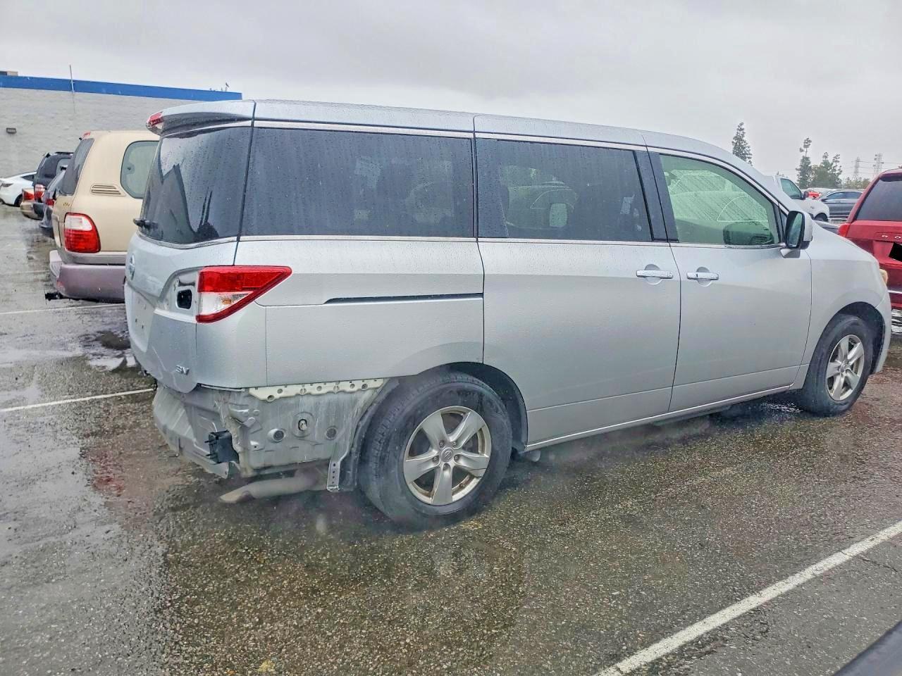 2012 NISSAN Quest