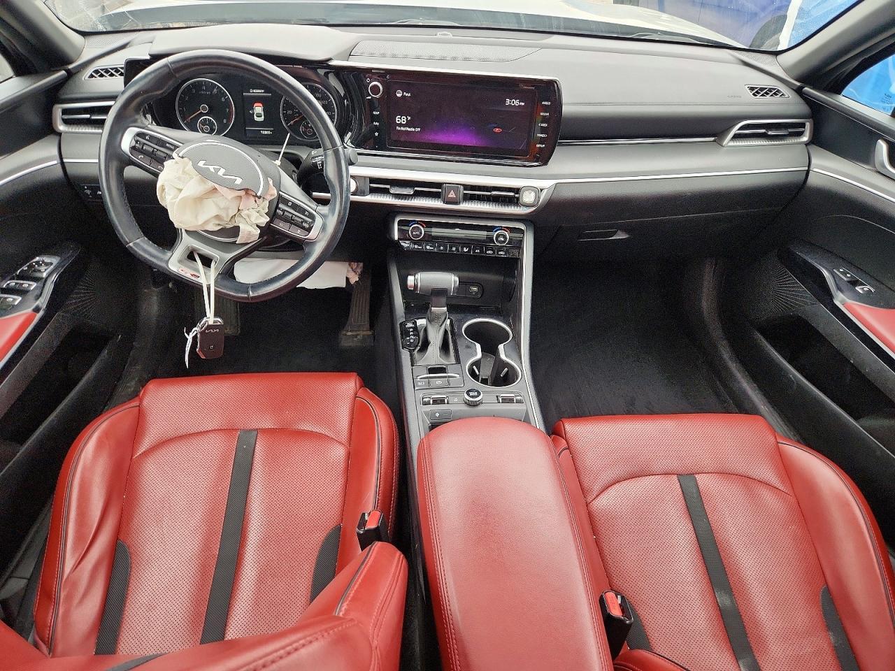 2022 KIA K5