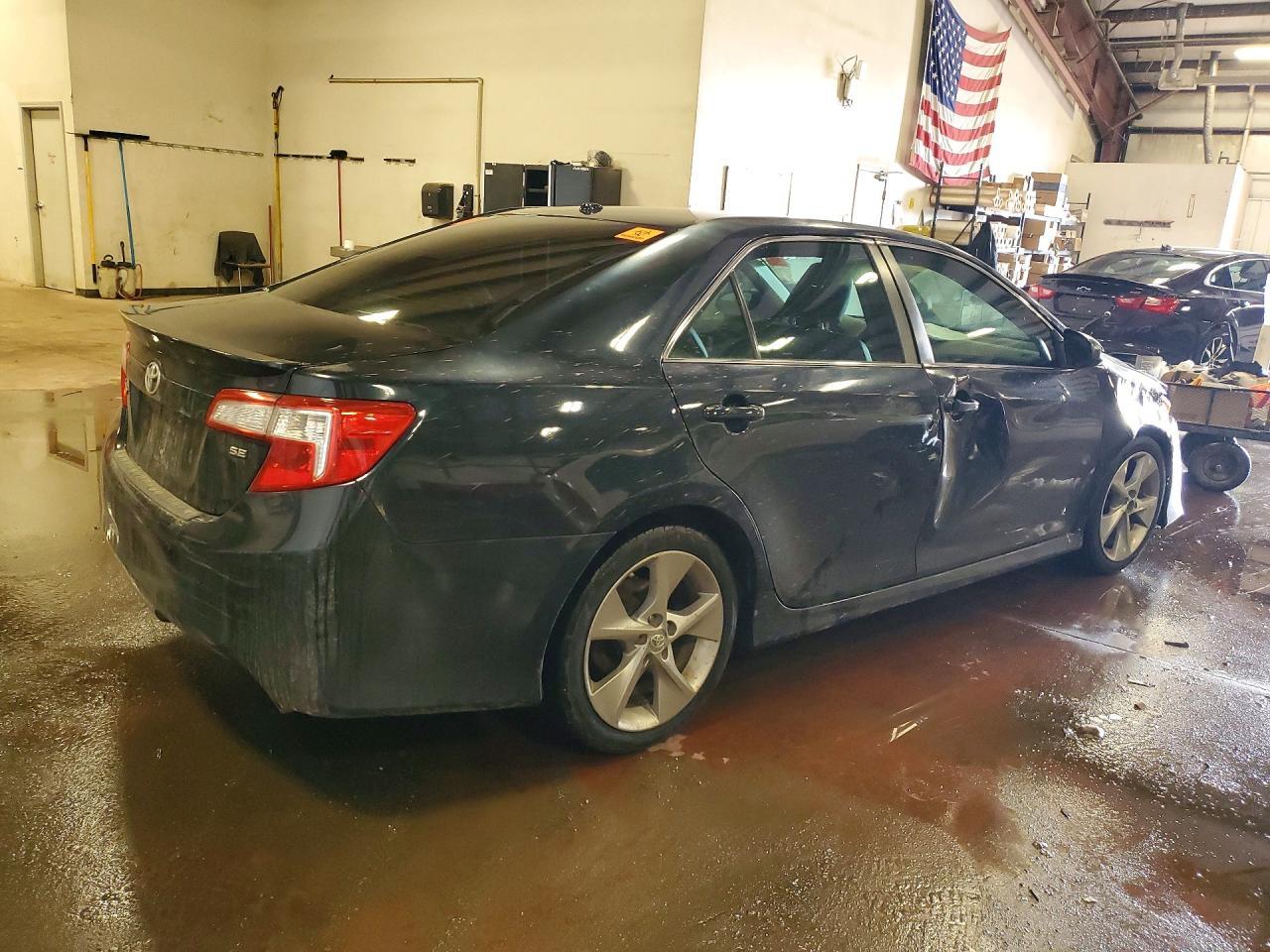 2013 TOYOTA CAMRY
