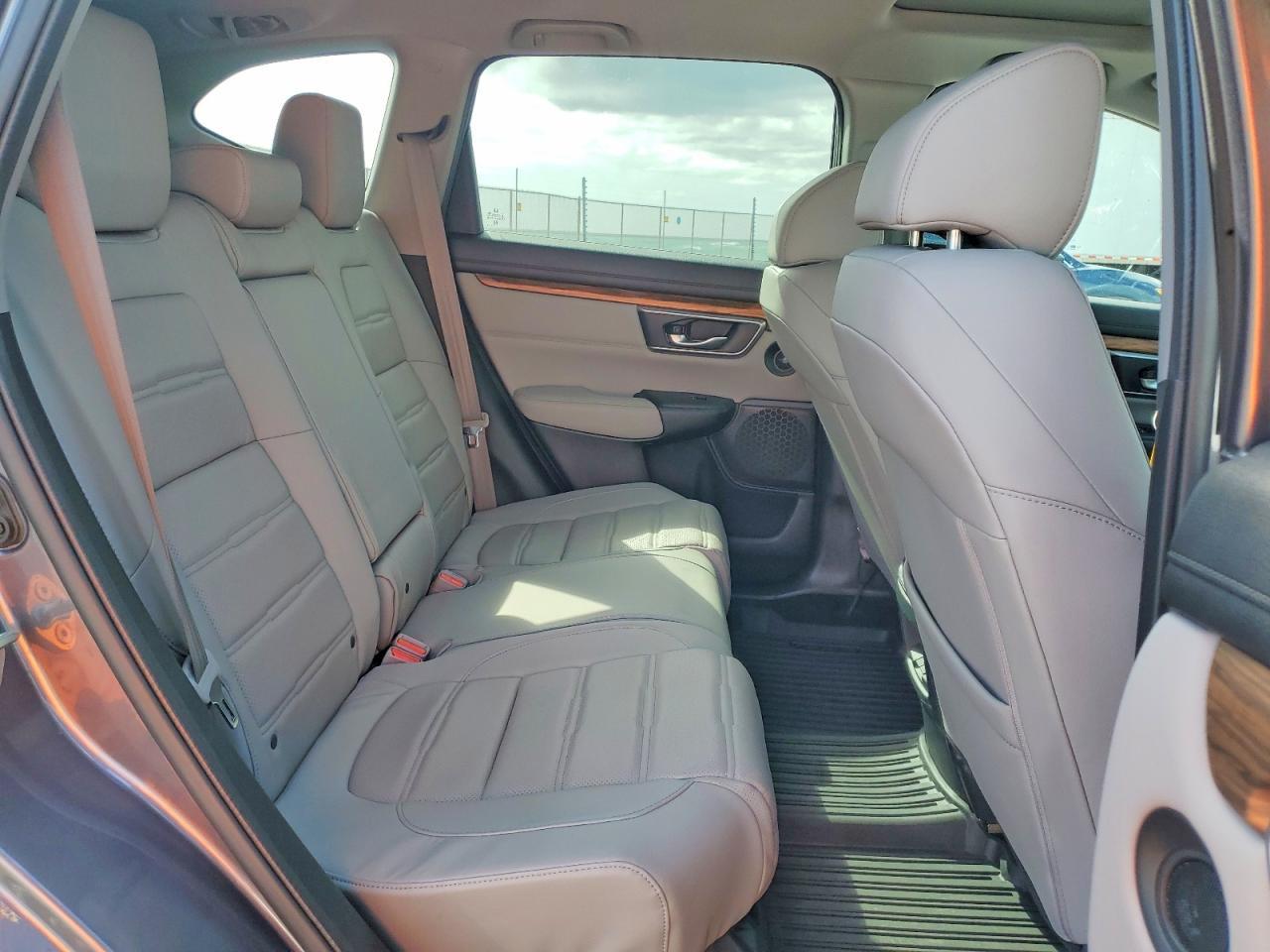 2017 HONDA CR-V