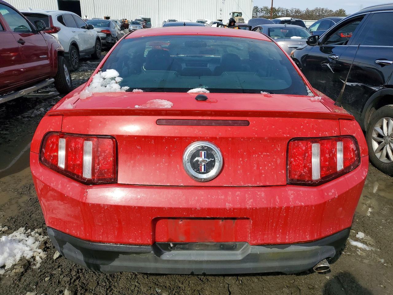 2010 FORD MUSTANG