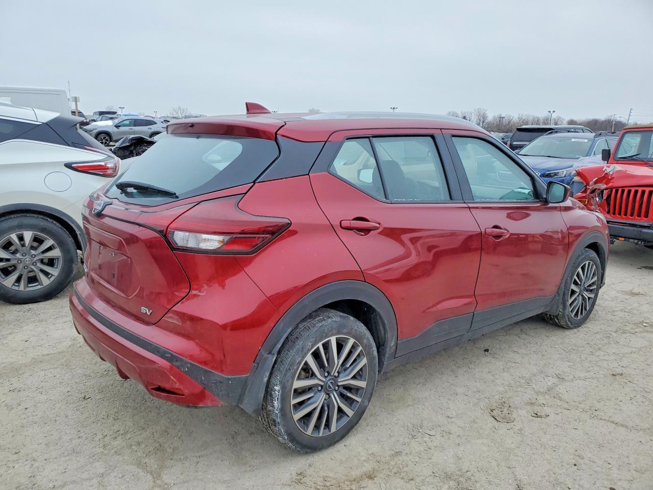 2022 NISSAN KICKS