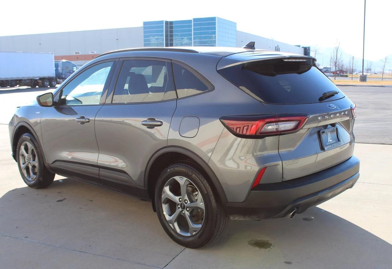 2025 FORD ESCAPE