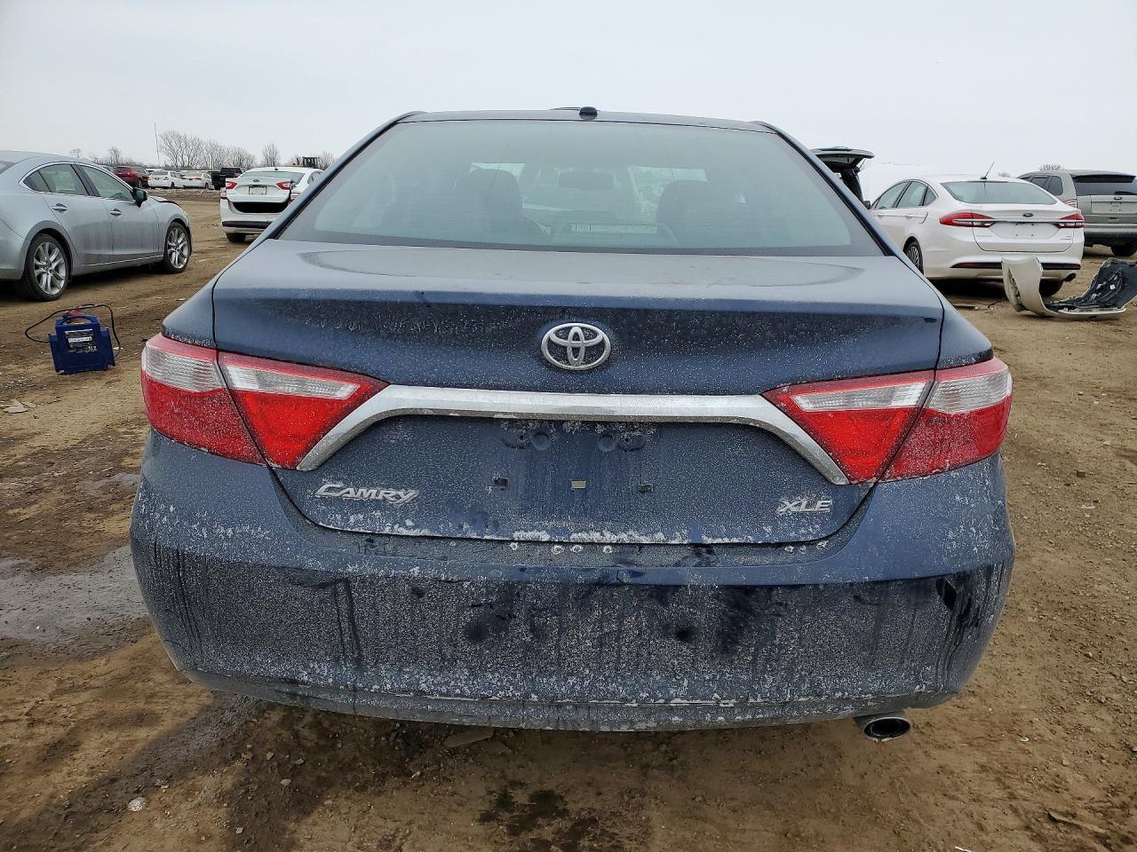 2017 TOYOTA CAMRY
