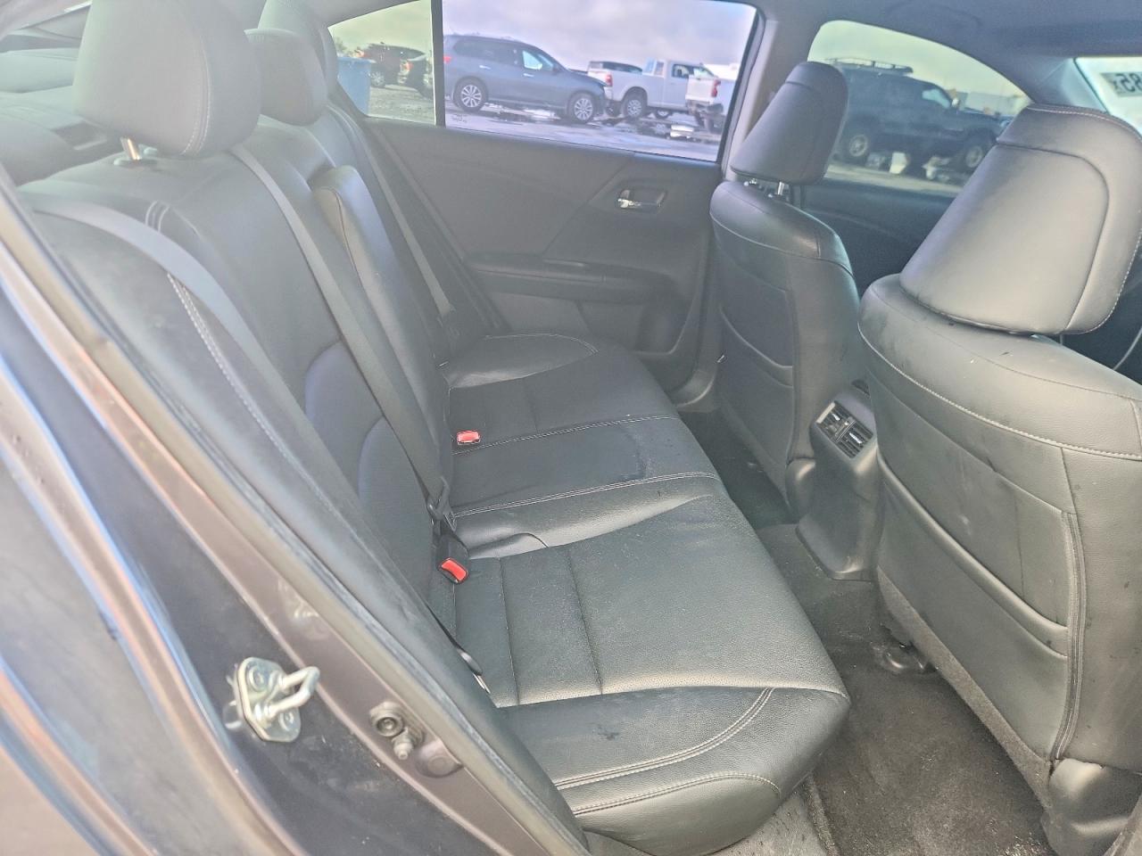 2015 HONDA ACCORD