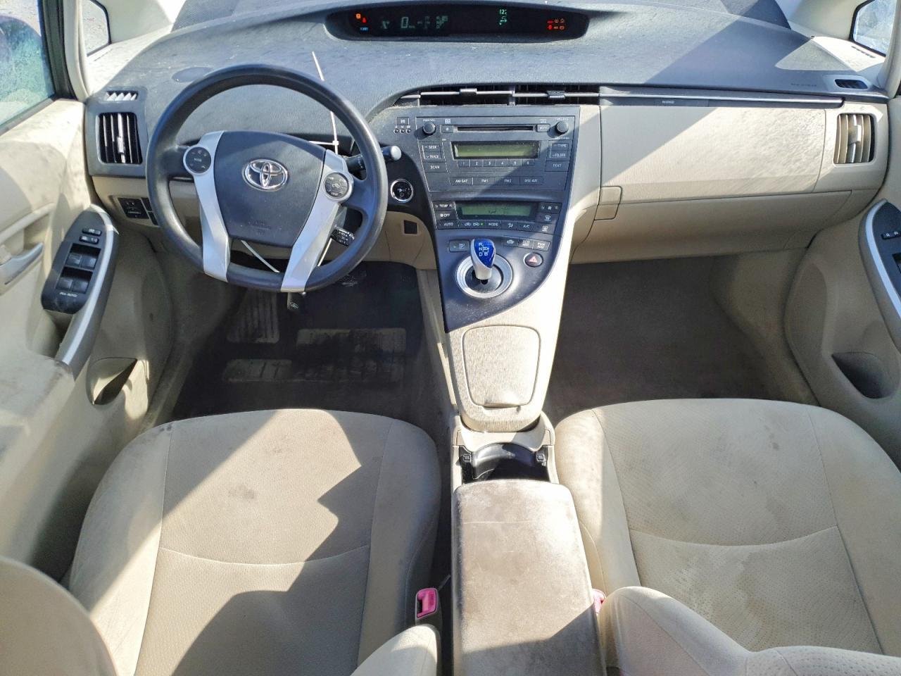 2010 TOYOTA PRIUS