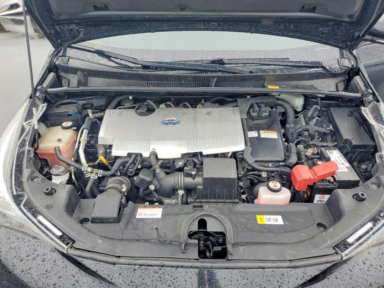 2017 TOYOTA PRIUS