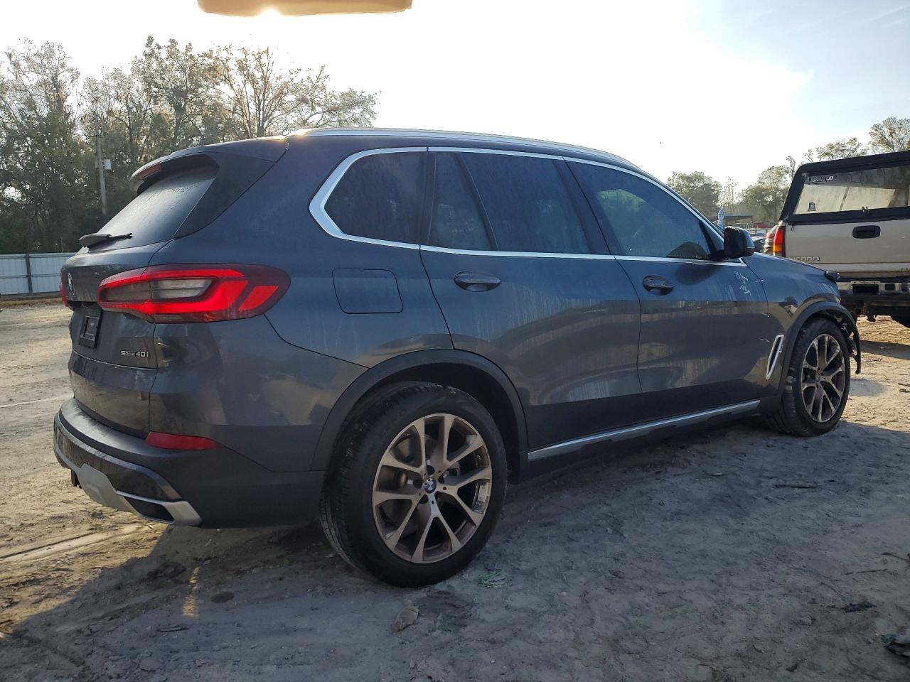 2021 BMW X5