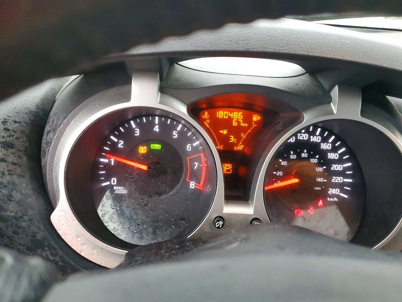2013 NISSAN Juke