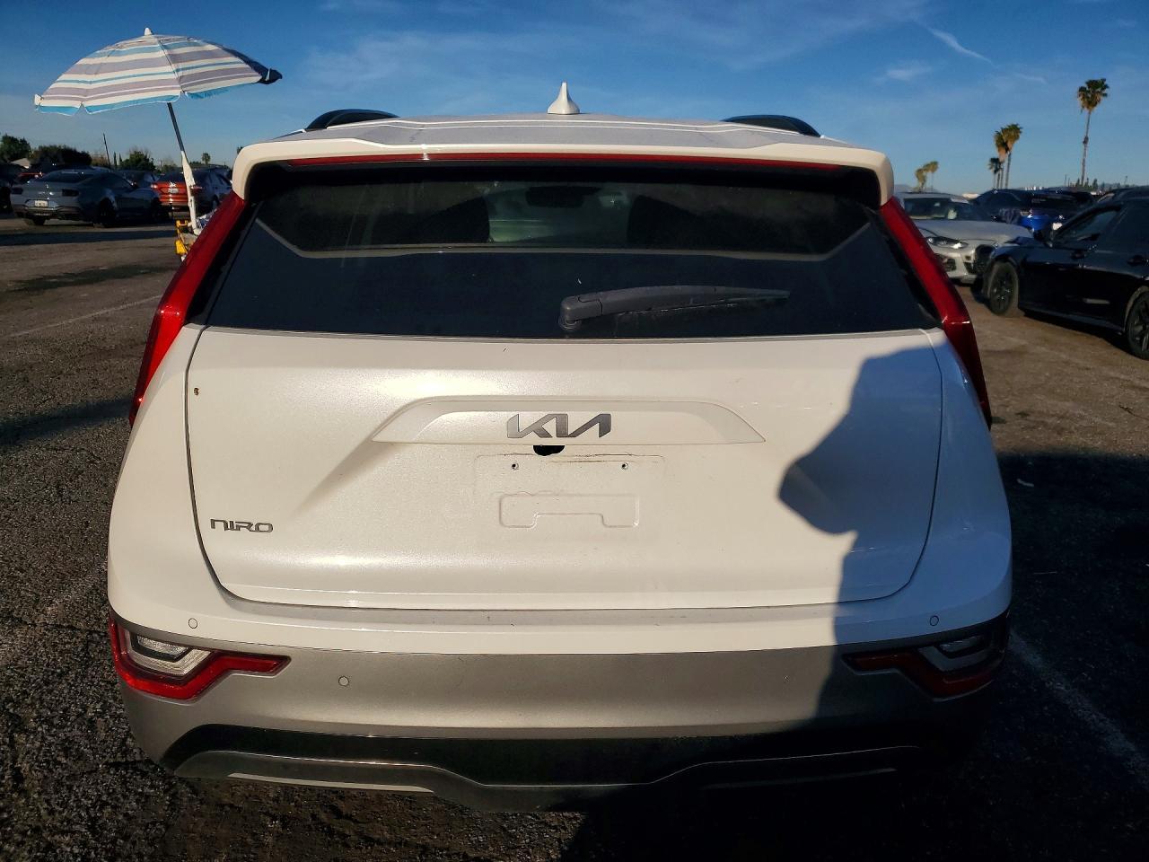 2023 KIA Niro
