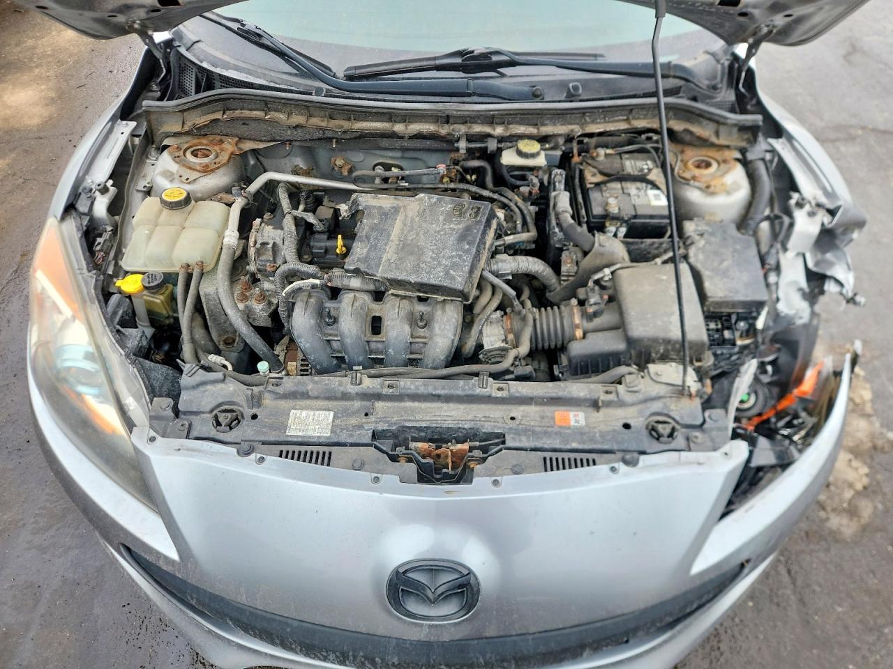 2013 MAZDA 3