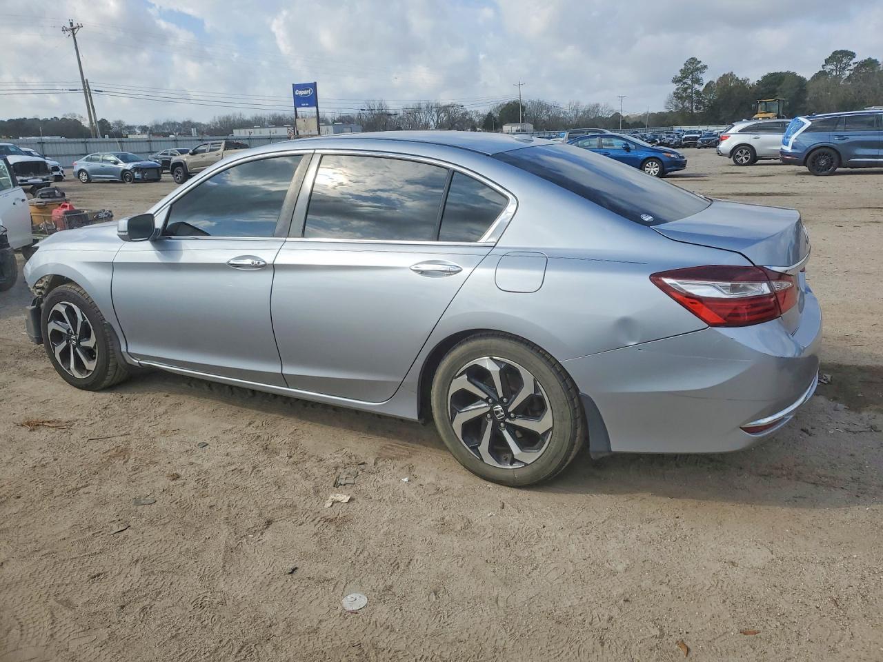 2017 HONDA ACCORD