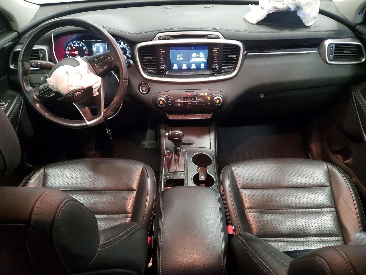 2017 KIA SORENTO