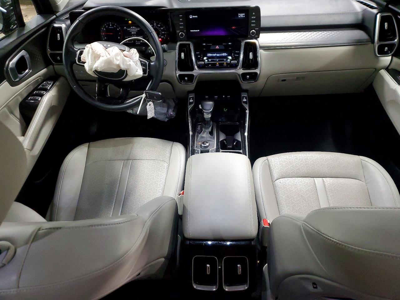 2022 KIA SORENTO