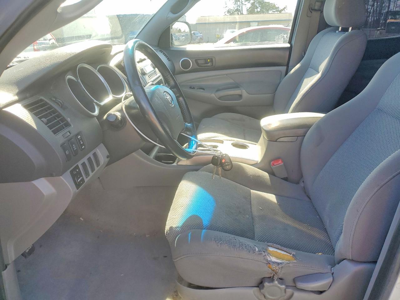 2005 TOYOTA TACOMA