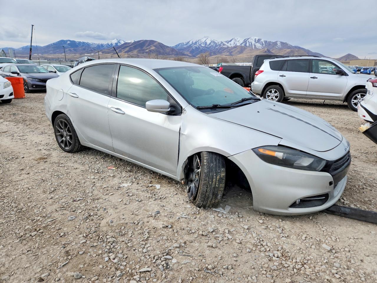 2013 DODGE Dart