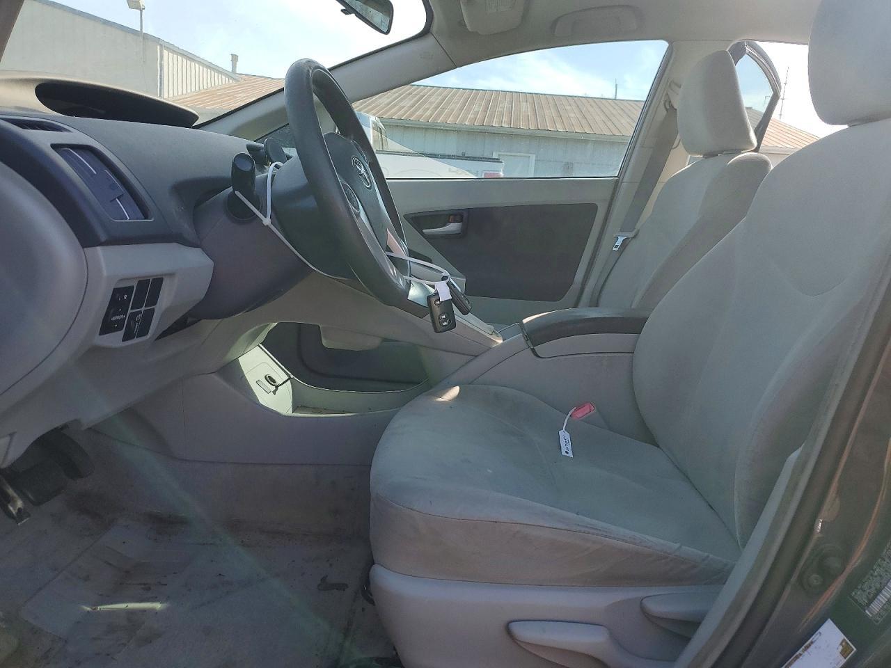 2010 TOYOTA PRIUS